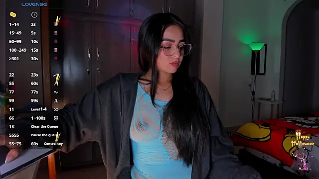 Snapshot of latingabby chatting on October 9, 9:57 pm latingabby online show from October 9, 9:57 pm