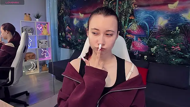 Snapshot of ClaraParks chatting on September 23, 6:00 pm ClaraParks online show from September 23, 6:00 pm