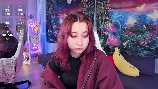 Snapshot of ClaraParks chatting on September 27, 6:02 pm ClaraParks online show from September 27, 6:02 pm