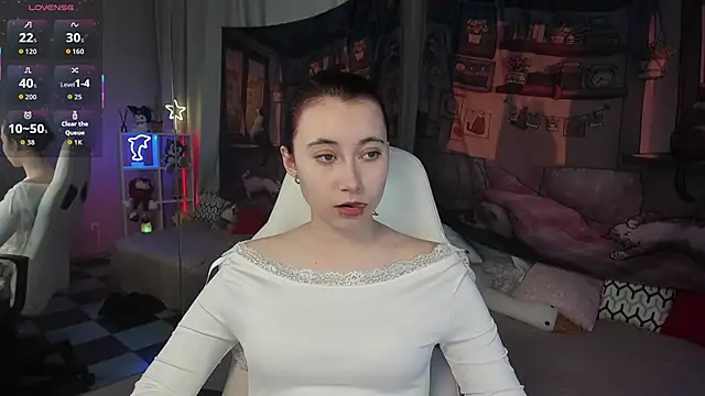 Snapshot of ClaraParks chatting on October 27, 10:03 pm ClaraParks online show from October 27, 10:03 pm