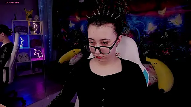 Snapshot of ClaraParks chatting on March 14, 7:41 pm ClaraParks online show from March 14, 7:41 pm