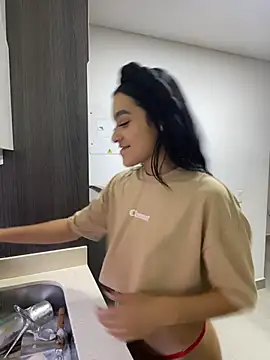 Snapshot of Dakota-Mitchell chatting on November 24, 10:20 pm Dakota-Mitchell online show from November 24, 10:20 pm