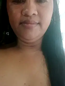 hotolivia34 online show from October 25, 12:07 am