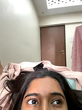 Snapshot of desitease chatting on November 6, 11:33 am desitease online show from November 6, 11:33 am