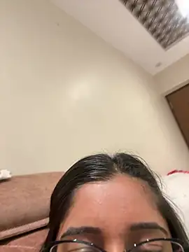 desitease online show from March 9, 11:14 am