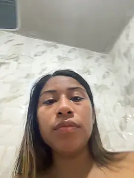 Snapshot of Daliz chatting on October 14, 4:02 am Daliz online show from October 14, 4:02 am