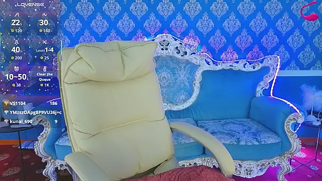 MissRossi online show from June 17, 7:33 am