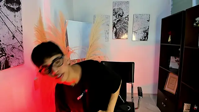 Snapshot of Jim_twink chatting on October 24, 2:08 am Jim twink online show from October 24, 2:08 am