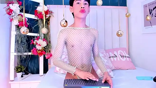 Snapshot of Jim_twink chatting on December 1, 7:41 pm Jim twink online show from December 1, 7:41 pm