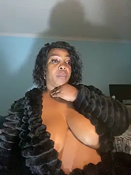 Jess555 online show from June 11, 8:40 pm