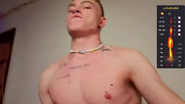 callmealexthx online show from September 17, 4:19 pm