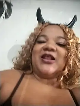 melcarioca1111 online show from November 9, 3:49 am