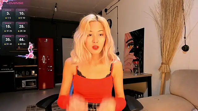 Snapshot of Korean_blink chatting on October 8, 5:10 pm Korean blink online show from October 8, 5:10 pm