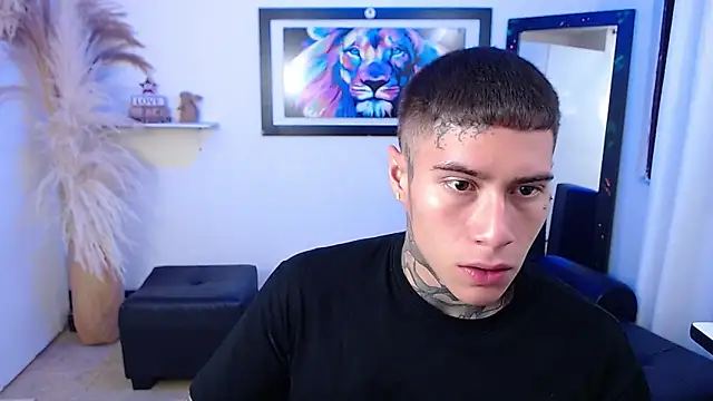 Snapshot of setthomas chatting on September 8, 9:36 pm setthomas online show from September 8, 9:36 pm