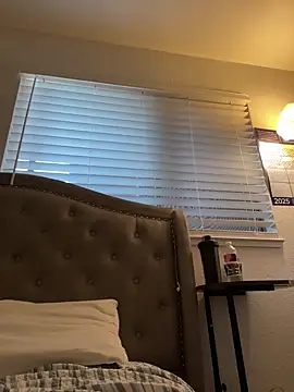 Snapshot of pnwzo chatting on October 30, 6:30 pm pnwzo online show from October 30, 6:30 pm