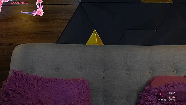 ly lulu online show from August 1, 11:20 am