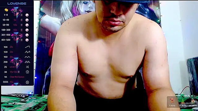 Snapshot of smith_hot29 chatting on December 21, 2:41 am smith hot29 online show from December 21, 2:41 am