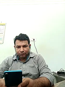 Hot more online show from November 21, 6:45 am