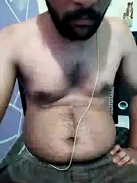 Snapshot of mehulsomm7 chatting on October 2, 10:44 am mehulsomm7 online show from October 2, 10:44 am