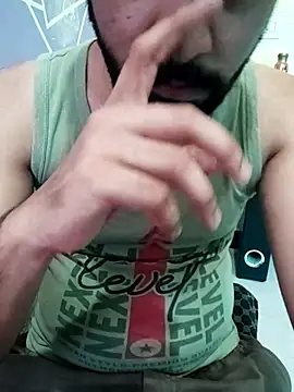 Snapshot of mehulsomm7 chatting on October 3, 8:44 am mehulsomm7 online show from October 3, 8:44 am