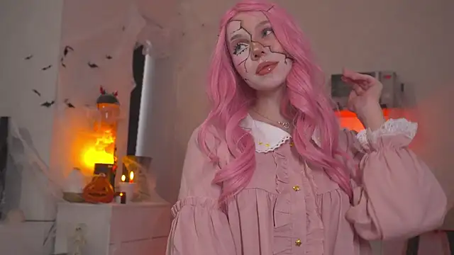 Snapshot of kategoodgirl chatting on October 24, 8:55 am kategoodgirl online show from October 24, 8:55 am