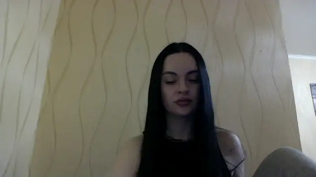 Lulii24 online show from January 8, 6:32 pm