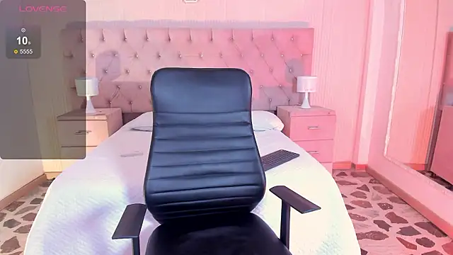 AdharaSweet1  online show from February 4, 5:13 am