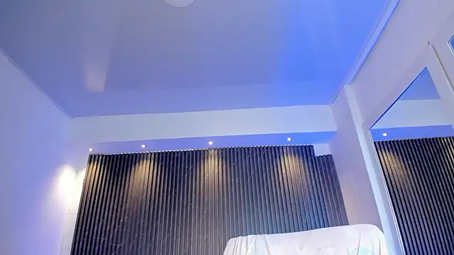 Snapshot of MadisonAnngel chatting on November 20, 7:57 pm MadisonAnngel online show from November 20, 7:57 pm