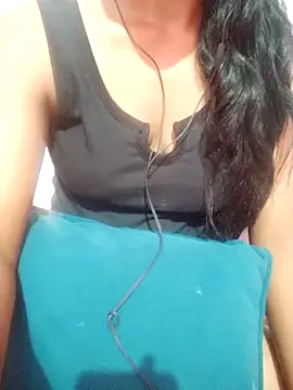 Snapshot of trending_tamizhachii chatting on September 21, 5:58 pm trending tamizhachii online show from September 21, 5:58 pm