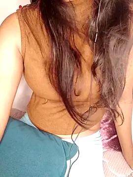 Snapshot of trending_tamizhachii chatting on October 16, 6:09 pm trending tamizhachii online show from October 16, 6:09 pm