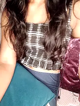 Snapshot of trending_tamizhachii chatting on October 19, 5:57 pm trending tamizhachii online show from October 19, 5:57 pm