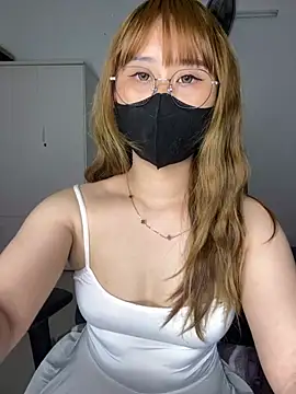 Meowyeuk6 online show from March 12, 7:25 am