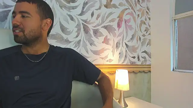 magnus serket online show from November 11, 11:32 am