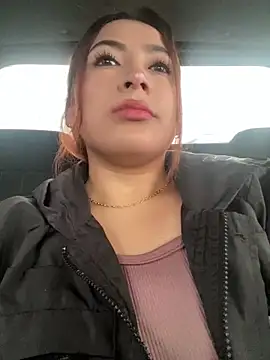 MacarenaRosse online show from November 3, 7:48 pm