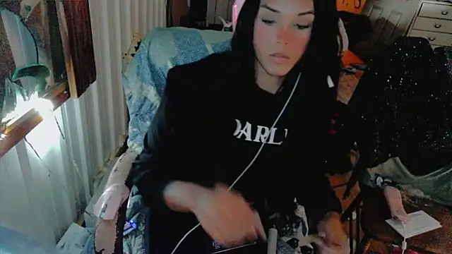 HTXBBY3130 online show from November 3, 4:36 am