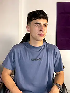 AdrianRinaldi online show from October 12, 8:24 am