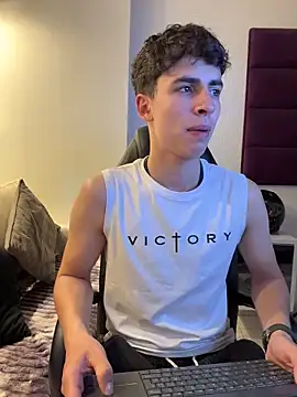 AdrianRinaldi online show from November 23, 8:19 pm