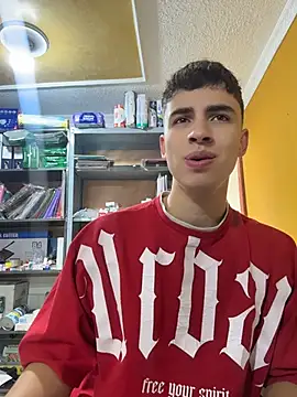 AdrianRinaldi online show from May 1, 3:49 pm