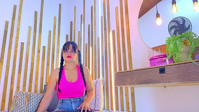 Jennifer Vega1 online show from January 14, 8:47 pm