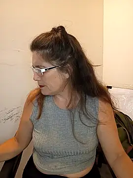 Merida2276 online show from March 5, 1:34 am