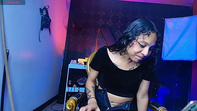 Sweettpleasure online show from November 24, 3:01 pm