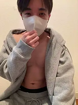 Yuma0718 online show from March 1, 11:18 pm