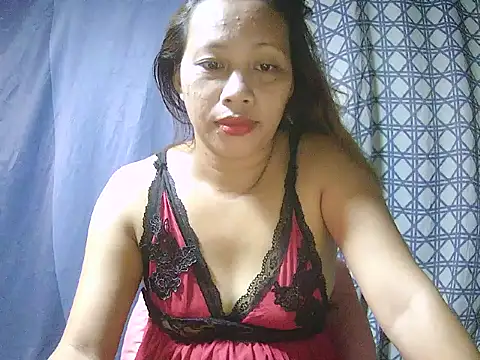 Snapshot of WetHornyPusy4u chatting on July 20, 11:18 pm WetHornyPusy4u online show from July 20, 11:18 pm