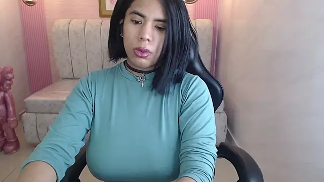 Snapshot of ambar_fox_s chatting on October 19, 3:07 am ambar fox s online show from October 19, 3:07 am