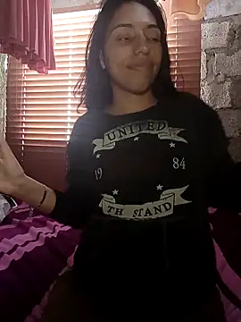 Snapshot of Aley_2025 chatting on October 21, 5:57 pm Aley 2025 online show from October 21, 5:57 pm