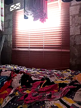 Snapshot of Aley_2025 chatting on November 20, 4:07 pm Aley 2025 online show from November 20, 4:07 pm