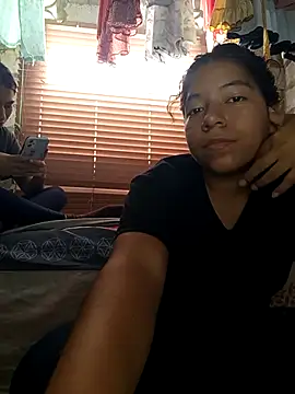 Snapshot of Aley_2025 chatting on December 4, 4:38 pm Aley 2025 online show from December 4, 4:38 pm