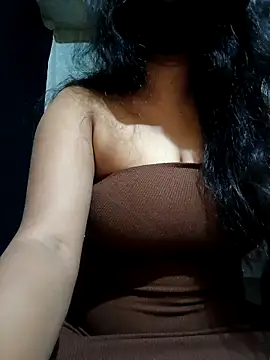 DiyaRoy49 online show from December 18, 7:25 am