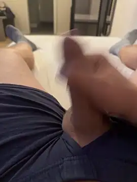 Snapshot of Bigdick_20cmlang6cmbreit chatting on October 17, 4:31 pm Bigdick 20cmlang6cmbreit online show from October 17, 4:31 pm