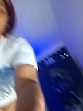 Snapshot of Naomi_jhonson chatting on November 6, 12:39 pm Naomi jhonson online show from November 6, 12:39 pm